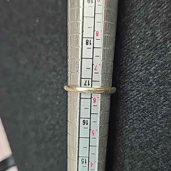 14KT WHITE GOLD DOUBLE HALO DIAMOND RING - Picture 16 of 16